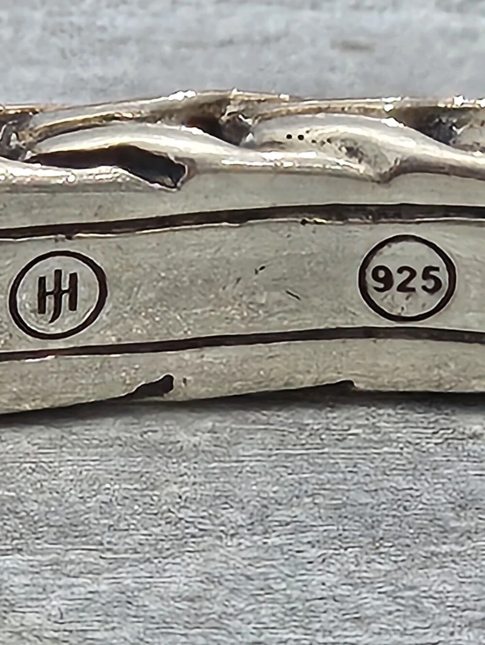 John Hardy Sterling Cuff 23.1g Signed M